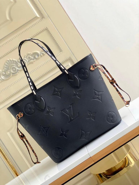 Louis Vuitton Neverfull MM Monogram Empreinte 31cm – product image 2