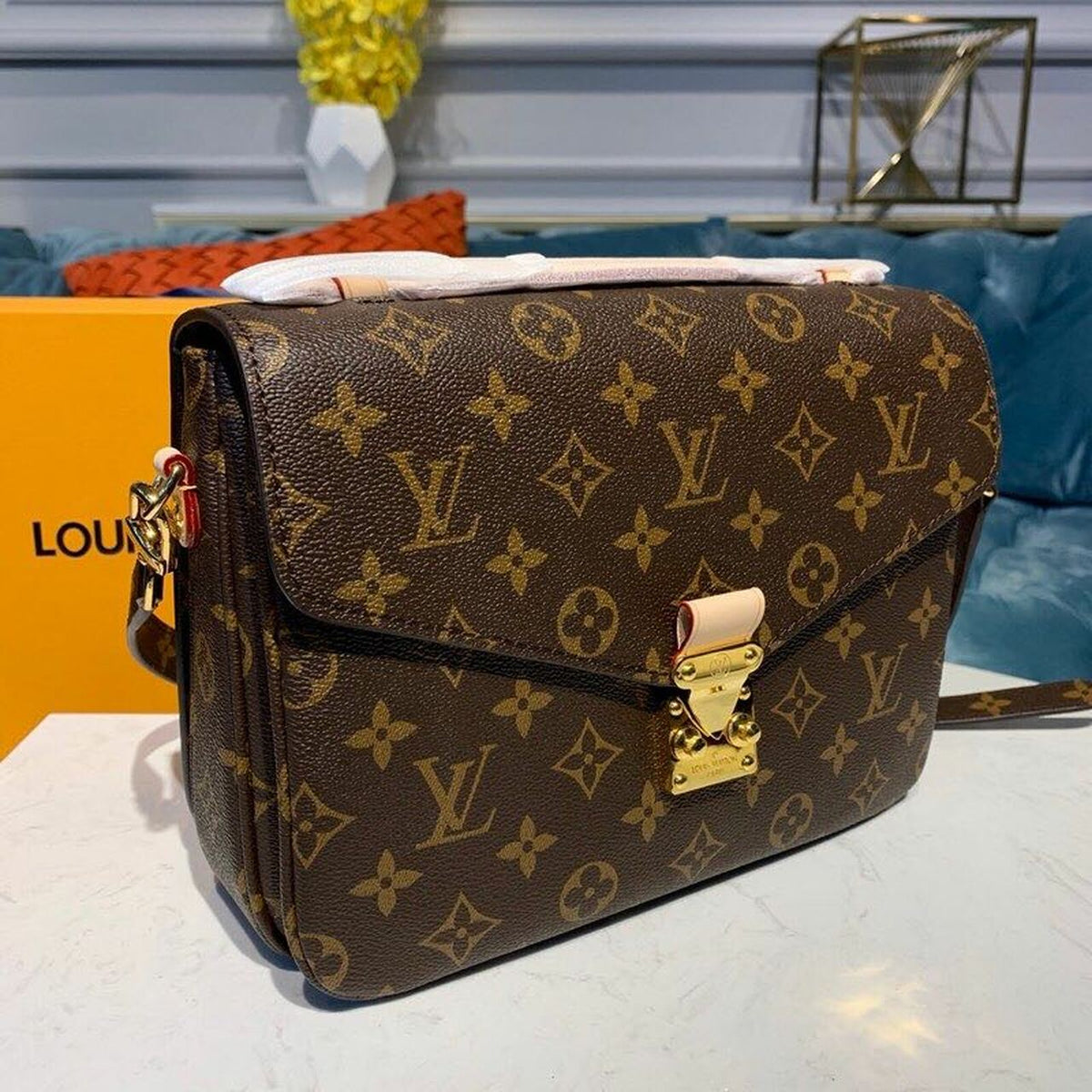 Louis Vuitton Pochette Métis Bag Monogram Canvas Fall/Winter Collection M40780 Brown – product image 2