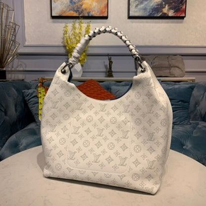 Louis Vuitton Carmel Mahina Bag 40cm Mahina Calf Leather Canvas Spring/Summer Collection M53188, White – product image 5
