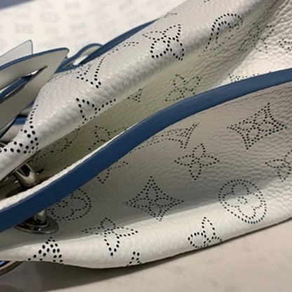 Louis Vuitton Carmel Mahina Bag 40cm Mahina Calf Leather Canvas Spring/Summer Collection M53188, White – product image 7