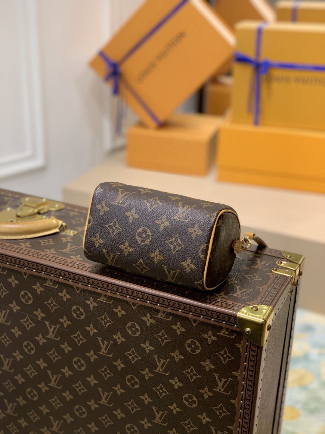 Louis Vuitton M58953 Speedy Bandoulière 16cm Brown – product image 4