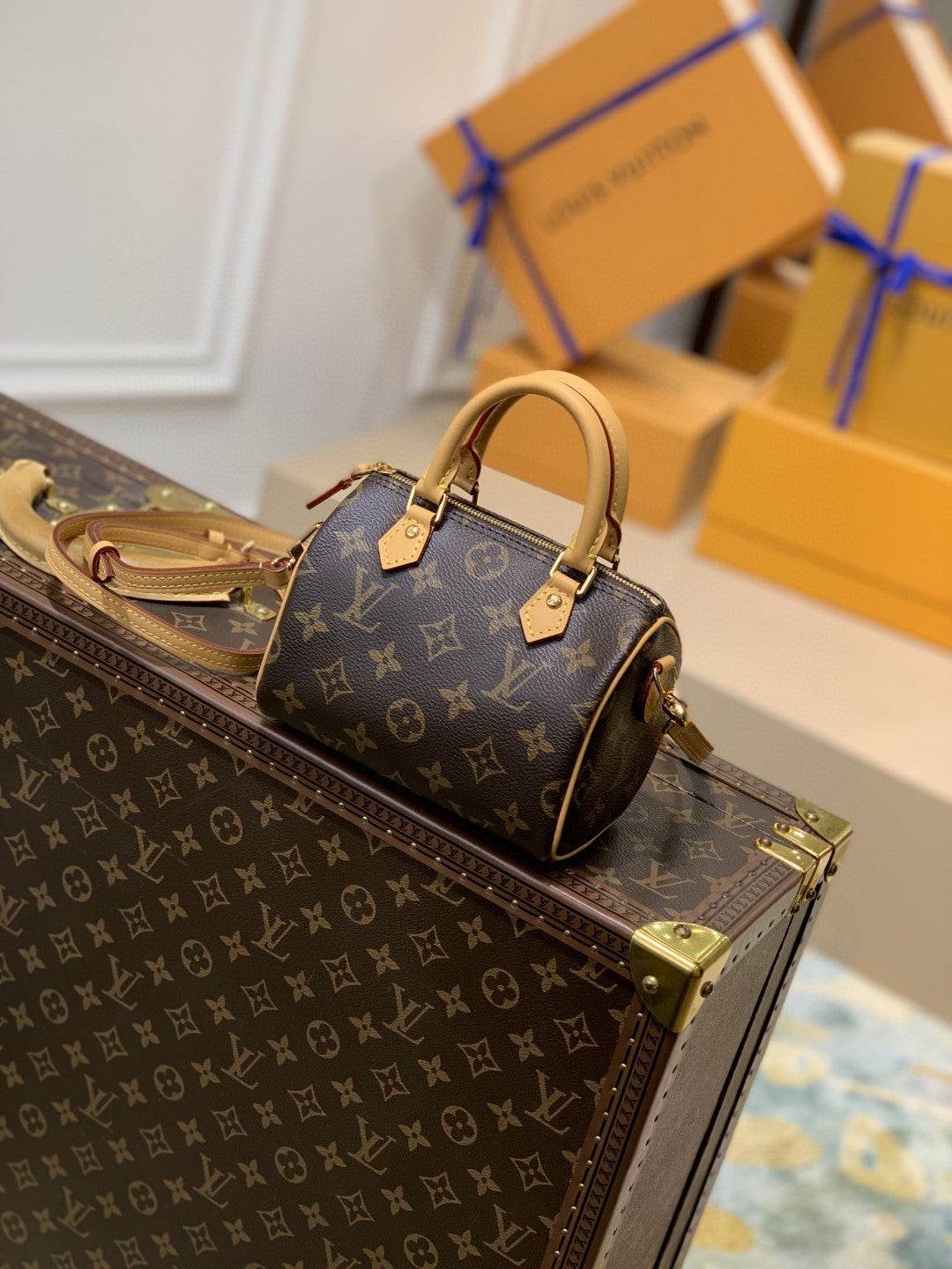 Louis Vuitton M58953 Speedy Bandoulière 16cm Brown – product image 1
