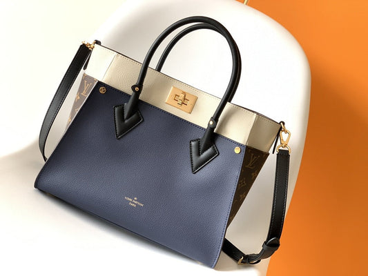 Louis Vuitton M57728 On My Side PM 30cm Blue – product image 1