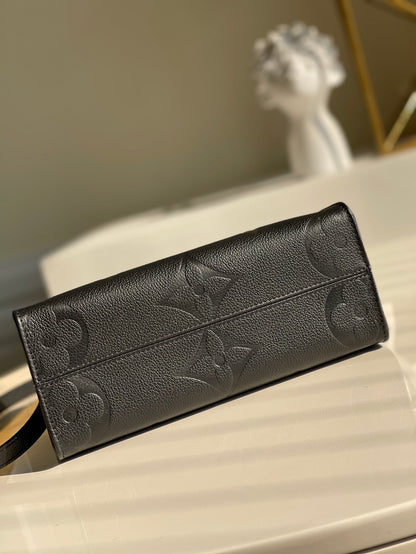 Louis Vuitton Handle Bag 25cm All Black – product image 4