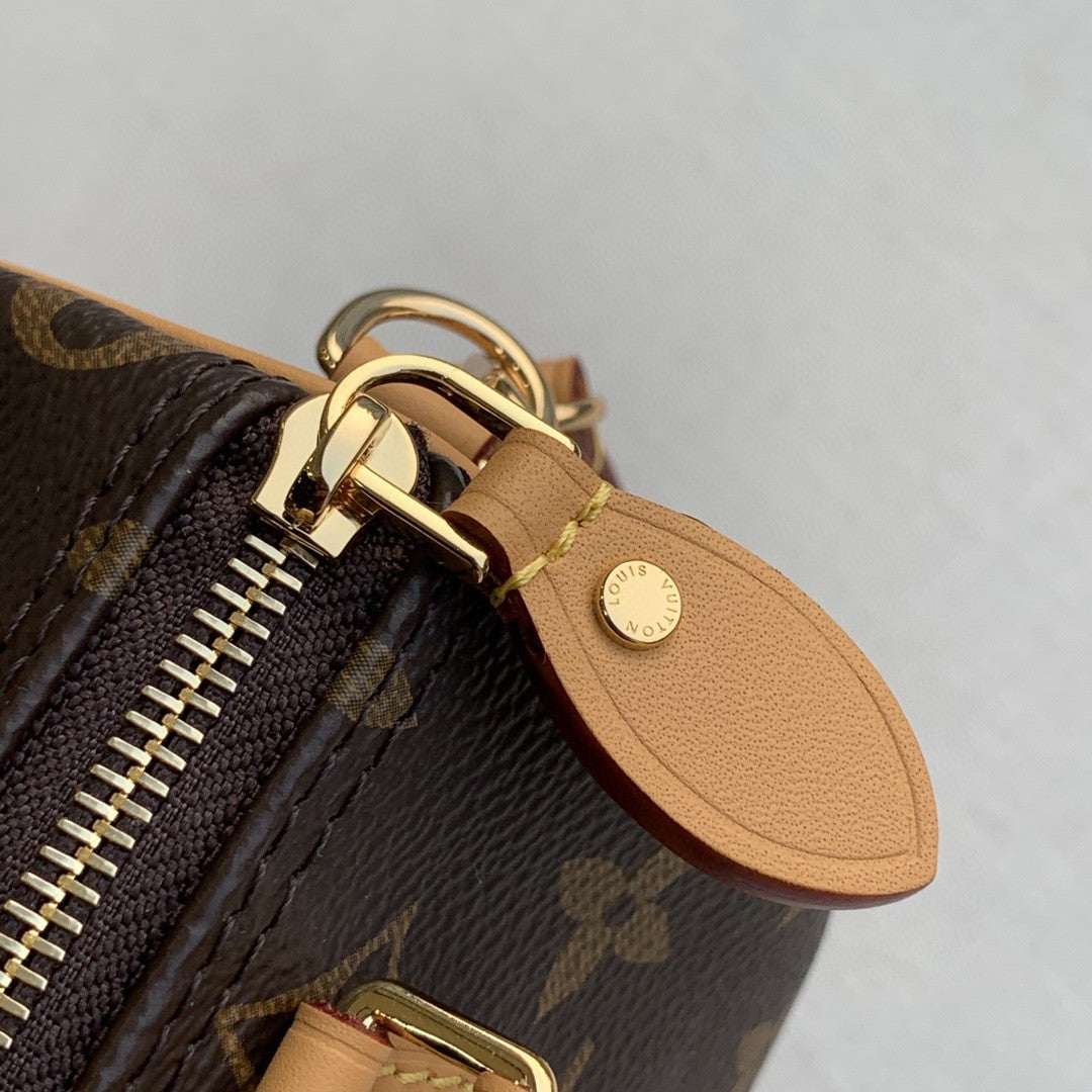 Louis Vuitton M58953 Speedy Bandoulière 16cm Brown – product image 3