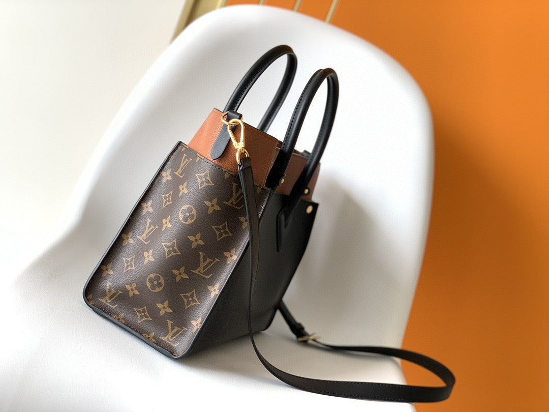 Louis Vuitton M57728 On My Side PM 30cm Black – product image 3