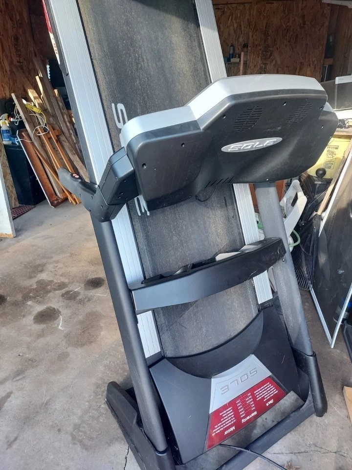 Sole F80 Treadmill