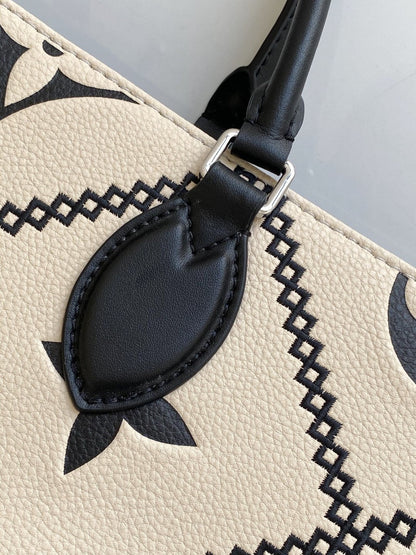 Louis Vuitton M45595 Onthego MM 35cm – product image 2