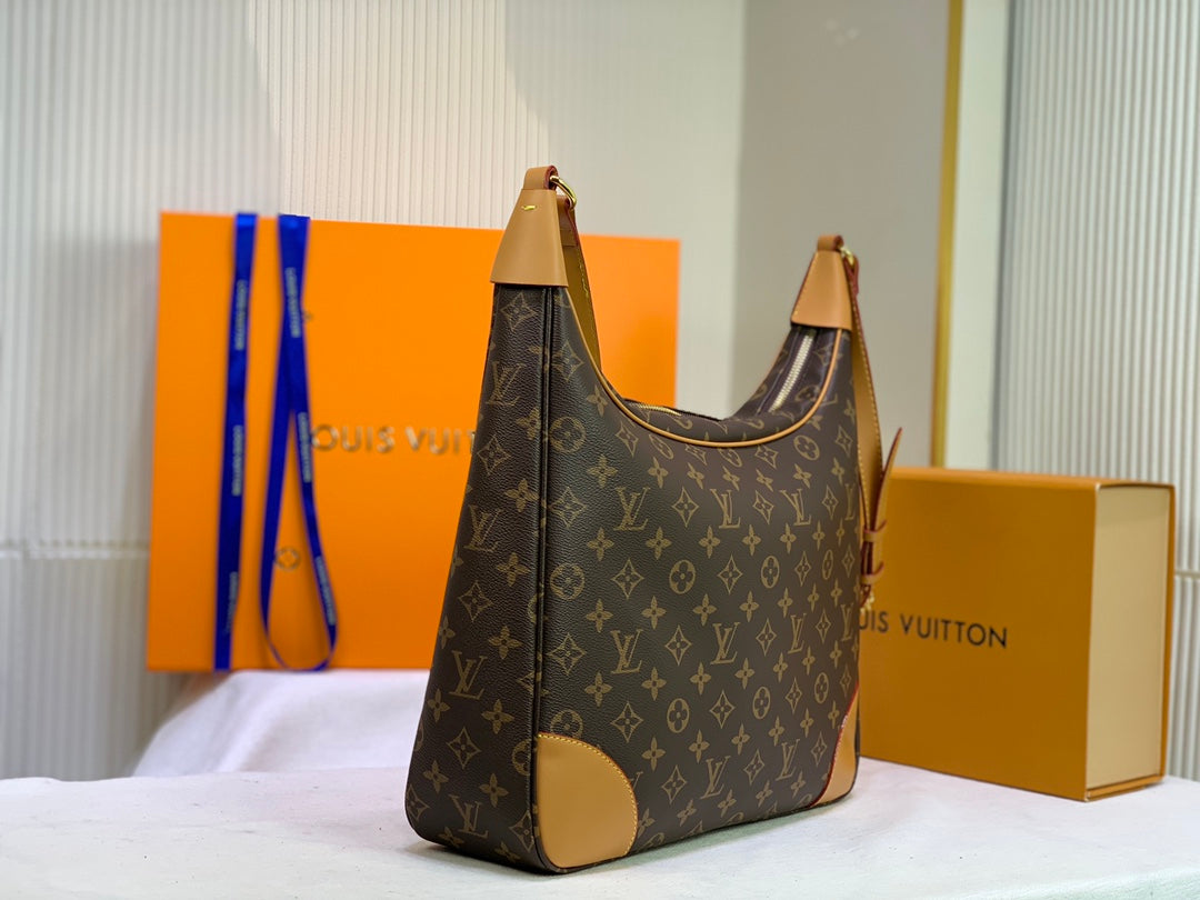 Louis Vuitton Odeon Monogram Canvas 35cm Brown – product image 4