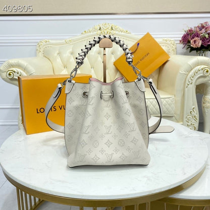 Louis Vuitton Muria Bag 22cm Mahina Calfskin Leather Spring/Summer Collection M57526 Mist – product image 5