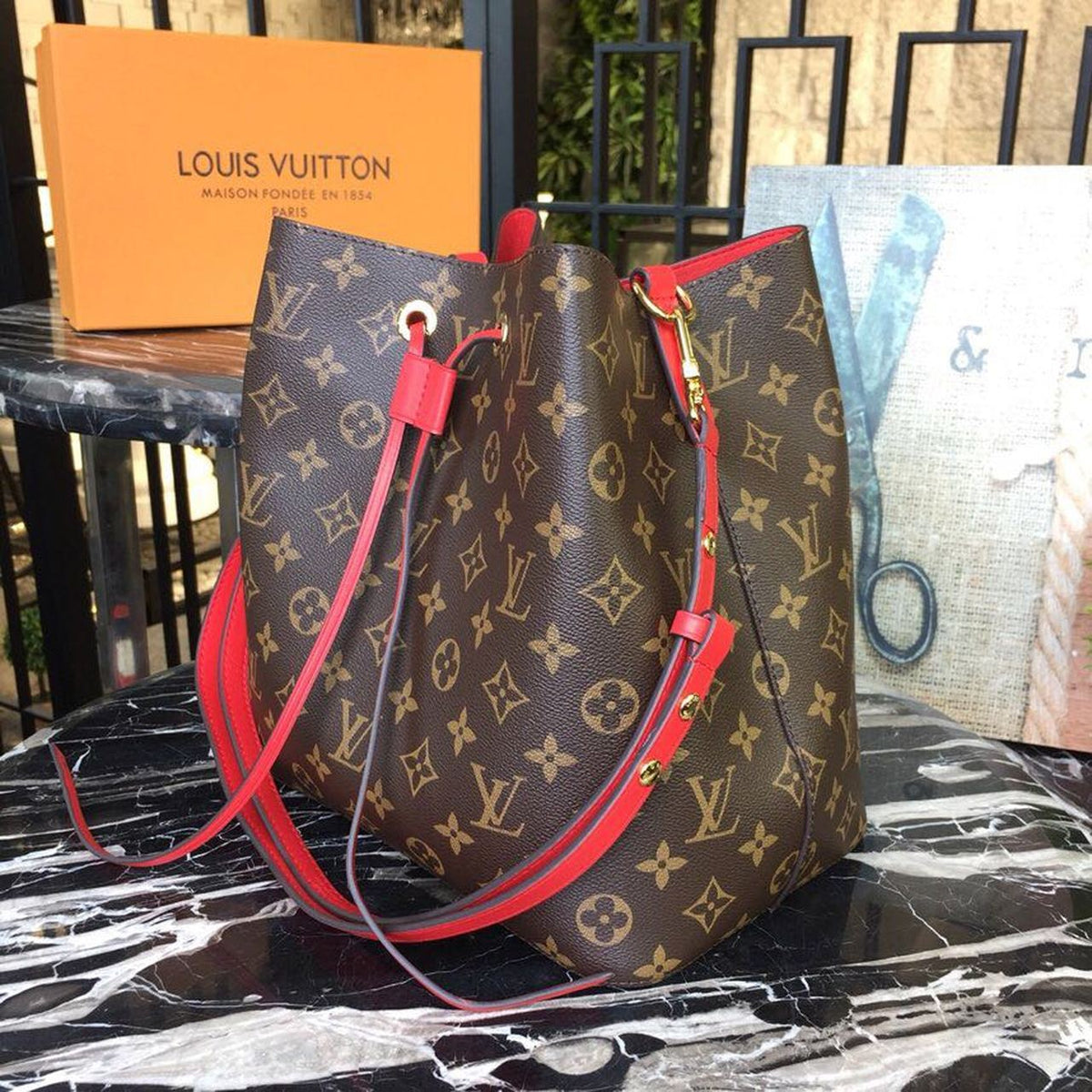 Louis Vuitton NoNo Bucket Bag Monogram Canvas Spring/Summer Collection M44020 Coquelicot – product image 4