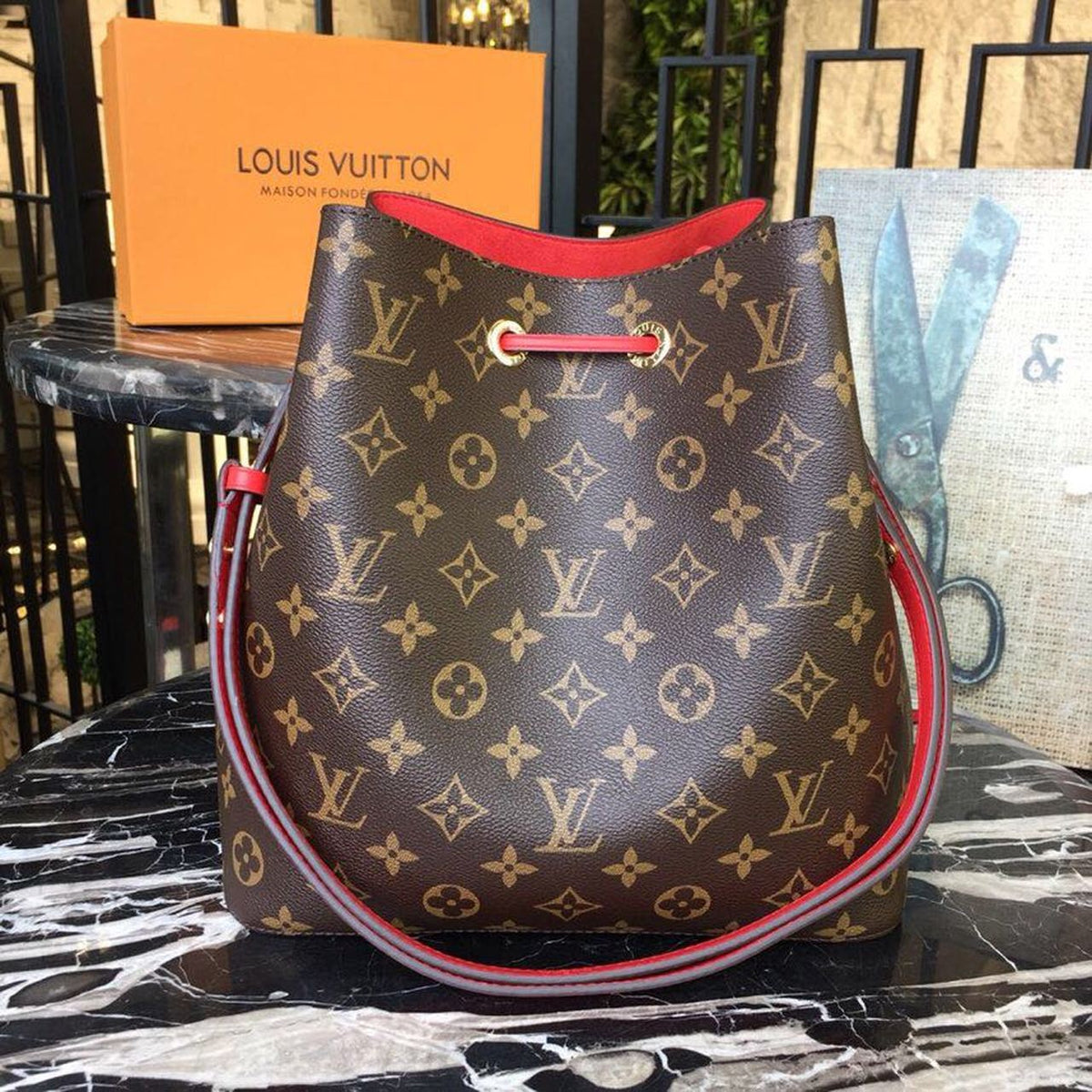 Louis Vuitton NoNo Bucket Bag Monogram Canvas Spring/Summer Collection M44020 Coquelicot – product image 5
