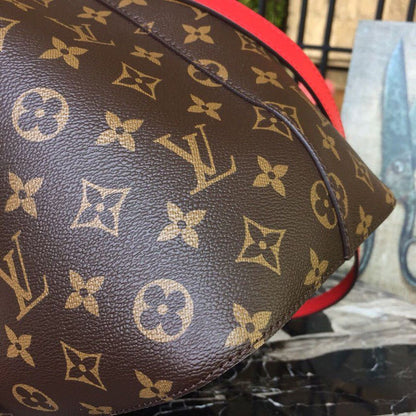 Louis Vuitton NoNo Bucket Bag Monogram Canvas Spring/Summer Collection M44020 Coquelicot – product image 8