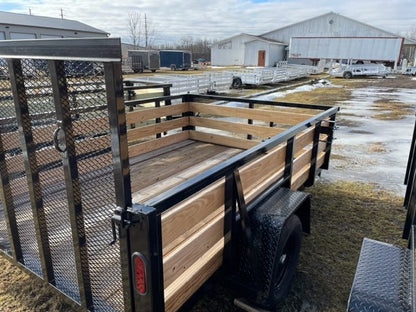 7×10 Heavy-Duty Utility Trailer – Single Axle with Wood Floor &amp; LED Lights