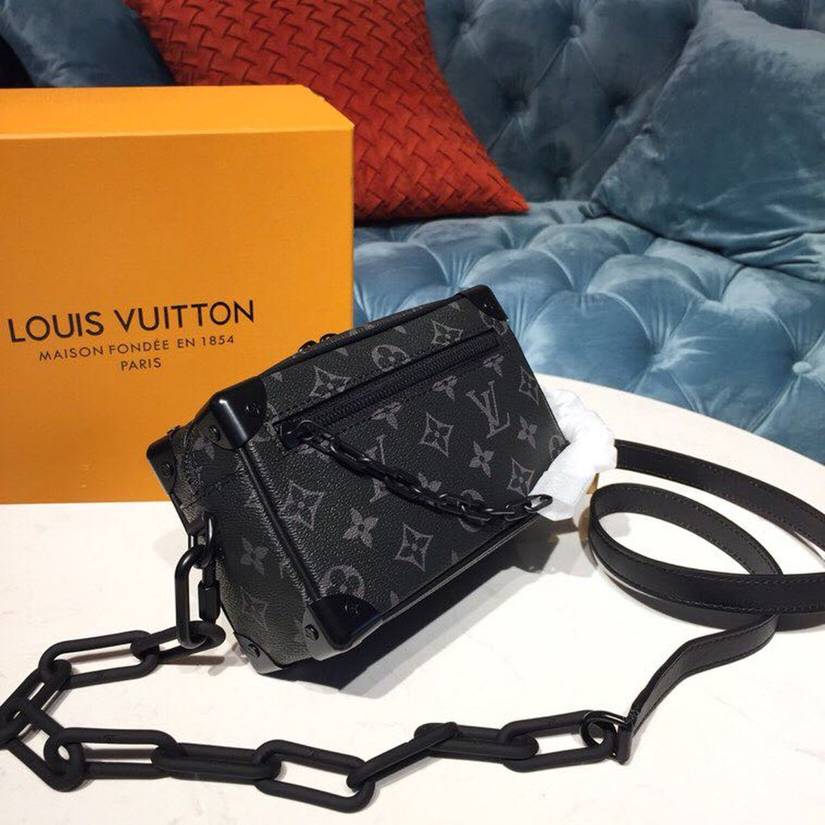 Louis Vuitton Mini Soft Trunk 18cm Monogram Infini Canvas Spring/Summer Collection M44480 Noir – product image 3