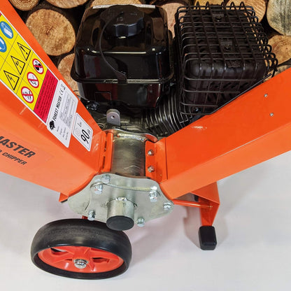 Forest Master FM6DD 6HP Gas Self-Feeding Wood Chipper, 2" Max Diameter, 3600 RPM