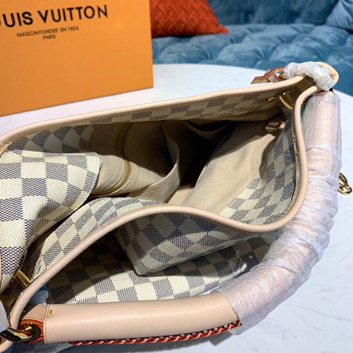 Louis Vuitton Artsy MM Bag 42cm Damier Azur Canvas Spring/Summer Collection N41174, Beige – product image 7