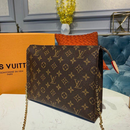 Louis Vuitton Toiletry Pouch 26cm Monogram Canvas Spring/Summer Collection M47542, Beige – product image 3