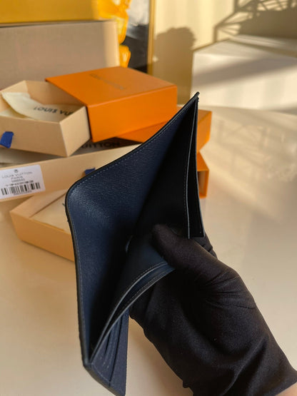 Louis Vuitton Wallet 19cm Blue