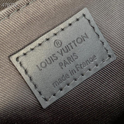 Louis Vuitton Trunk Slingbag Bag 20cm Monogram Seal Cowhide Canvas Spring/Summer Collection M57952, Black – product image 7