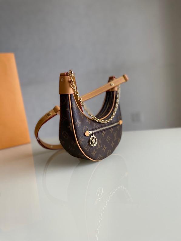 Louis Vuitton Loop Monogram Canvas 23cm – product image 2