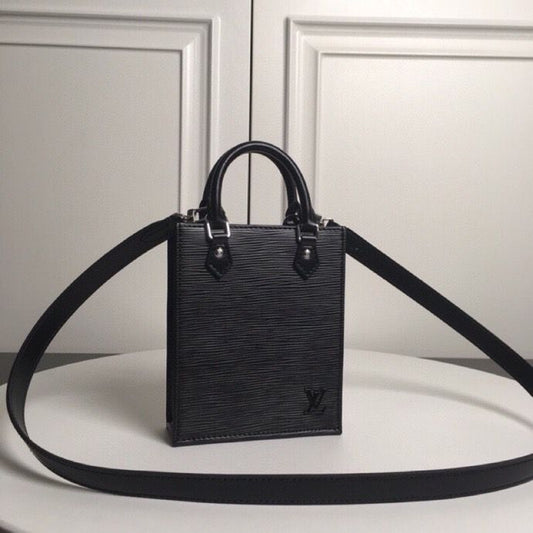 Louis Vuitton Petit Sac Plat 14cm – product image 1