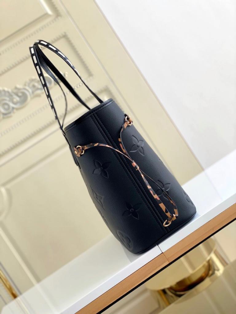 Louis Vuitton Neverfull MM Monogram Empreinte 31cm – product image 3