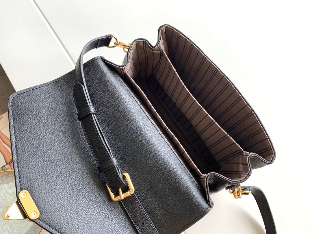 Louis Vuitton Pochette Métis Handbag M41487 29cm Black – product image 7