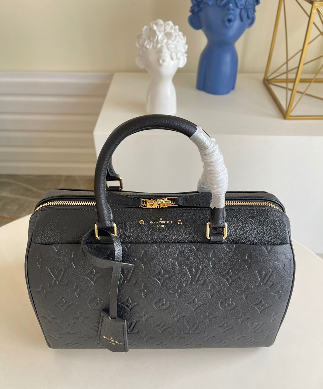Louis Vuitton The Speedy Bandoulière 25cm Black – product image 2