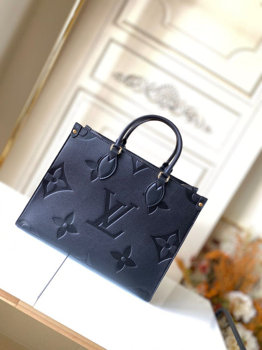 Louis Vuitton On The Go MM 34cm – product image 1