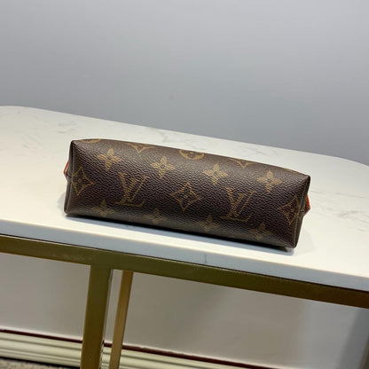 Louis Vuitton Cosmetic Pouch 19cm Brown – product image 4