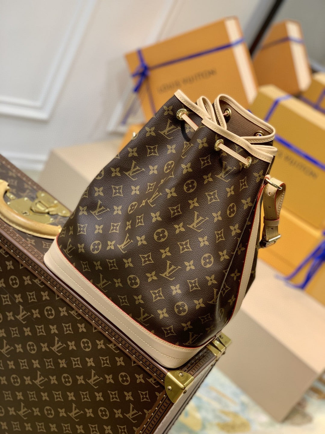 Louis Vuitton M42224 Nóe 28cm Brown – product image 6