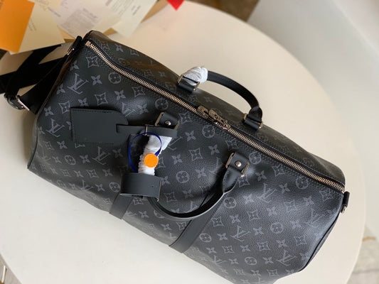 Louis Vuitton Monogram 45cm Black – product image 2