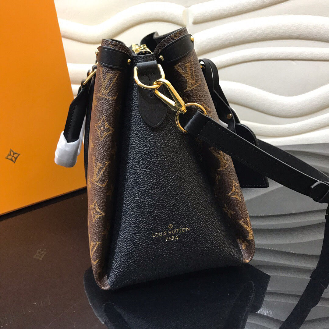Louis Vuitton Briefcase Monogram 35 cm – product image 3