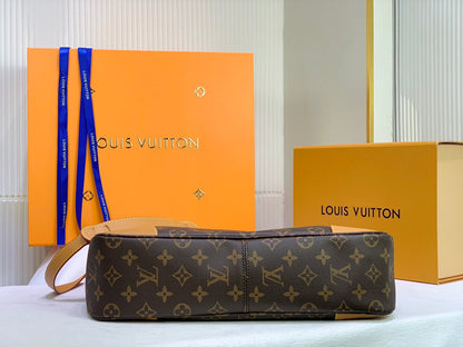 Louis Vuitton Odeon Monogram Canvas 35cm Brown – product image 2